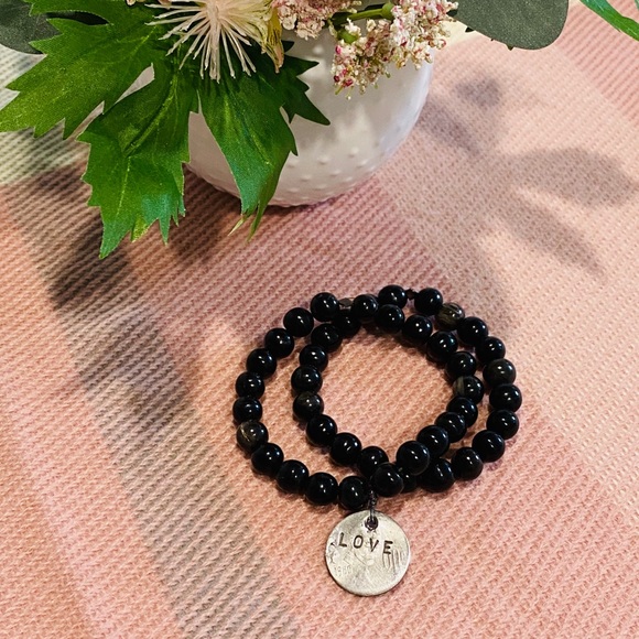 Jewelry - 💕 LOVE Coin Stacking Beaded Stretch Bracelets